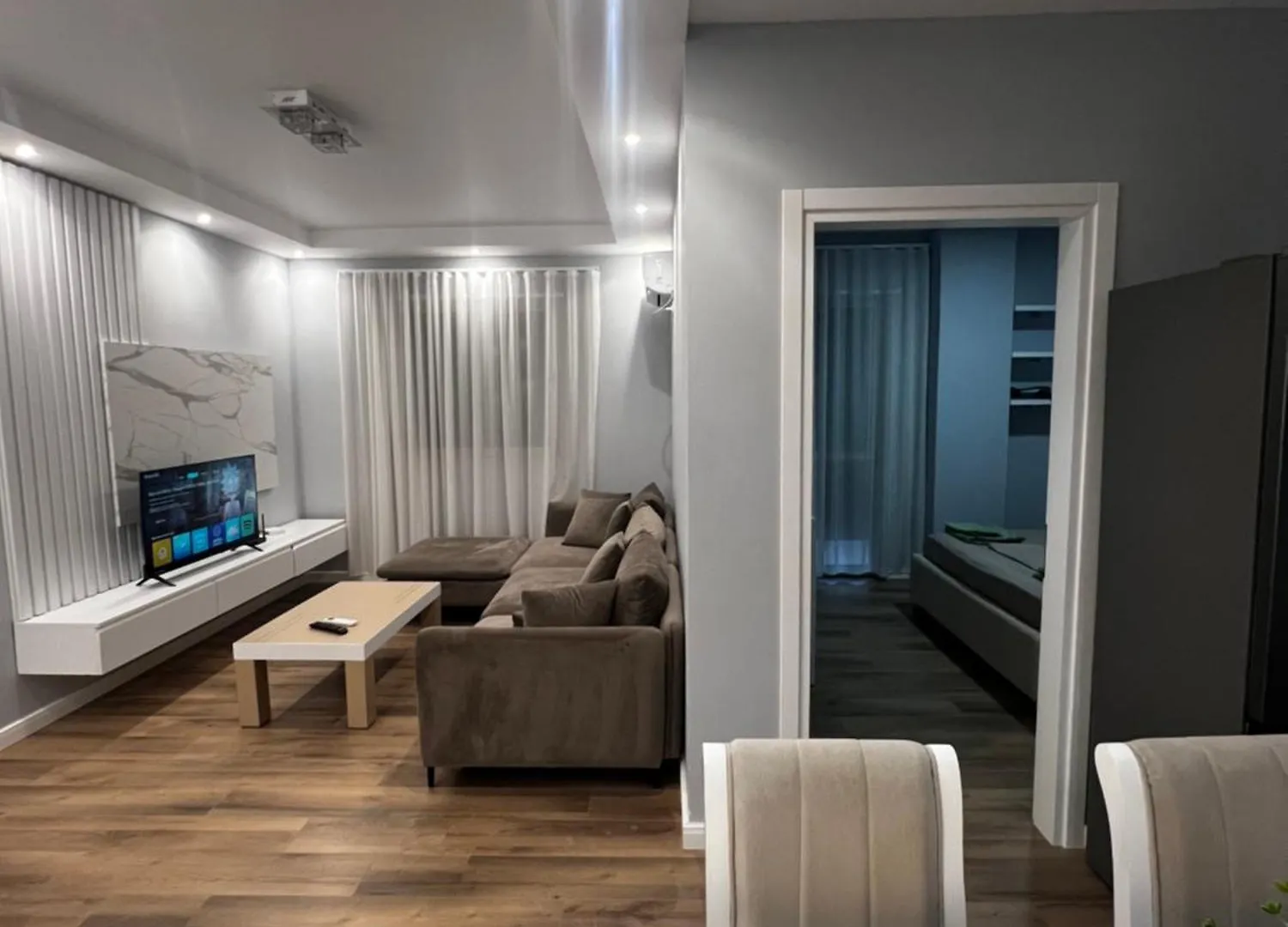 Relax Nest Apartment Durrës 0*,